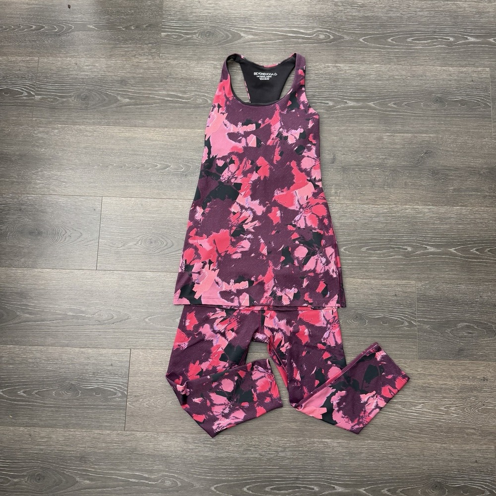 Beyond Yoga Dazed Floral Set Tank Top Sz M Cropped Leggings Size‎ S Athletic Gym
